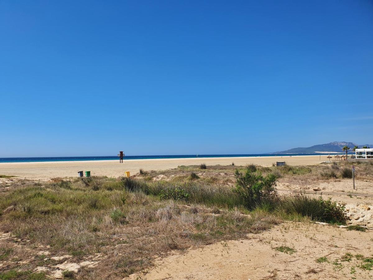 La Tortuga I, Encantador Apartamento Con Garaje En Primera Linea De Playa Tarifa Luaran gambar