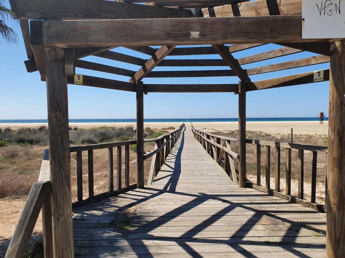 La Tortuga I, Encantador Apartamento Con Garaje En Primera Linea De Playa Tarifa Luaran gambar