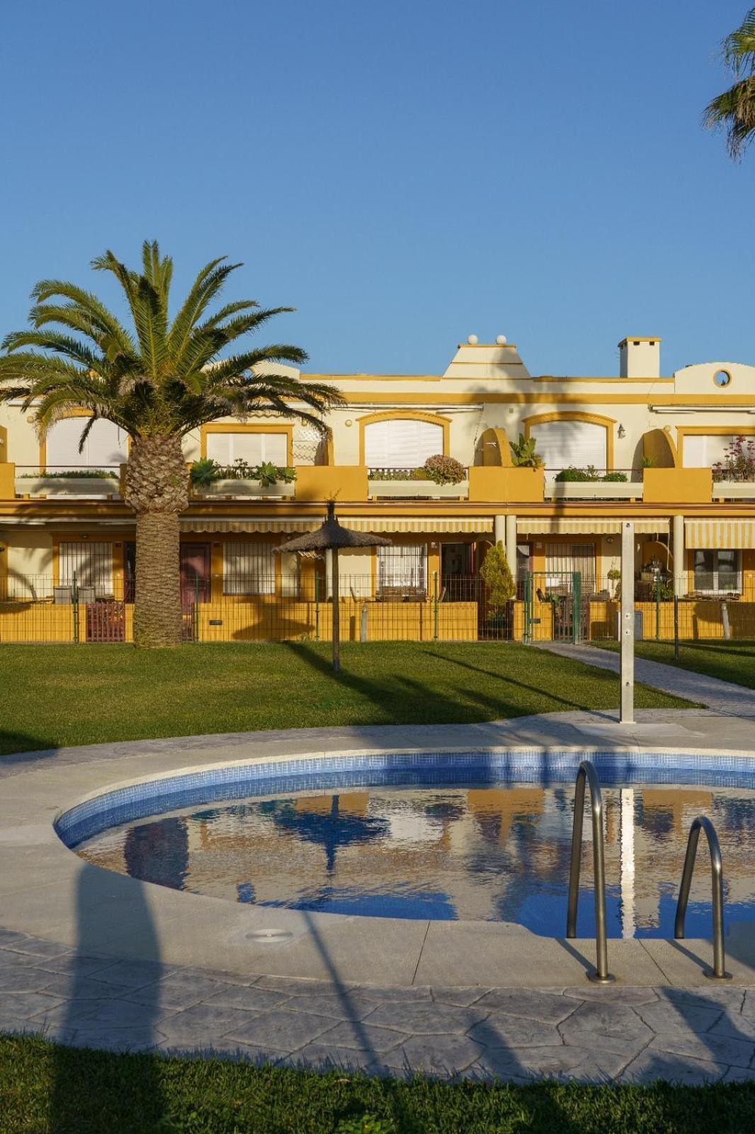 La Tortuga I, Encantador Apartamento Con Garaje En Primera Linea De Playa Tarifa Luaran gambar